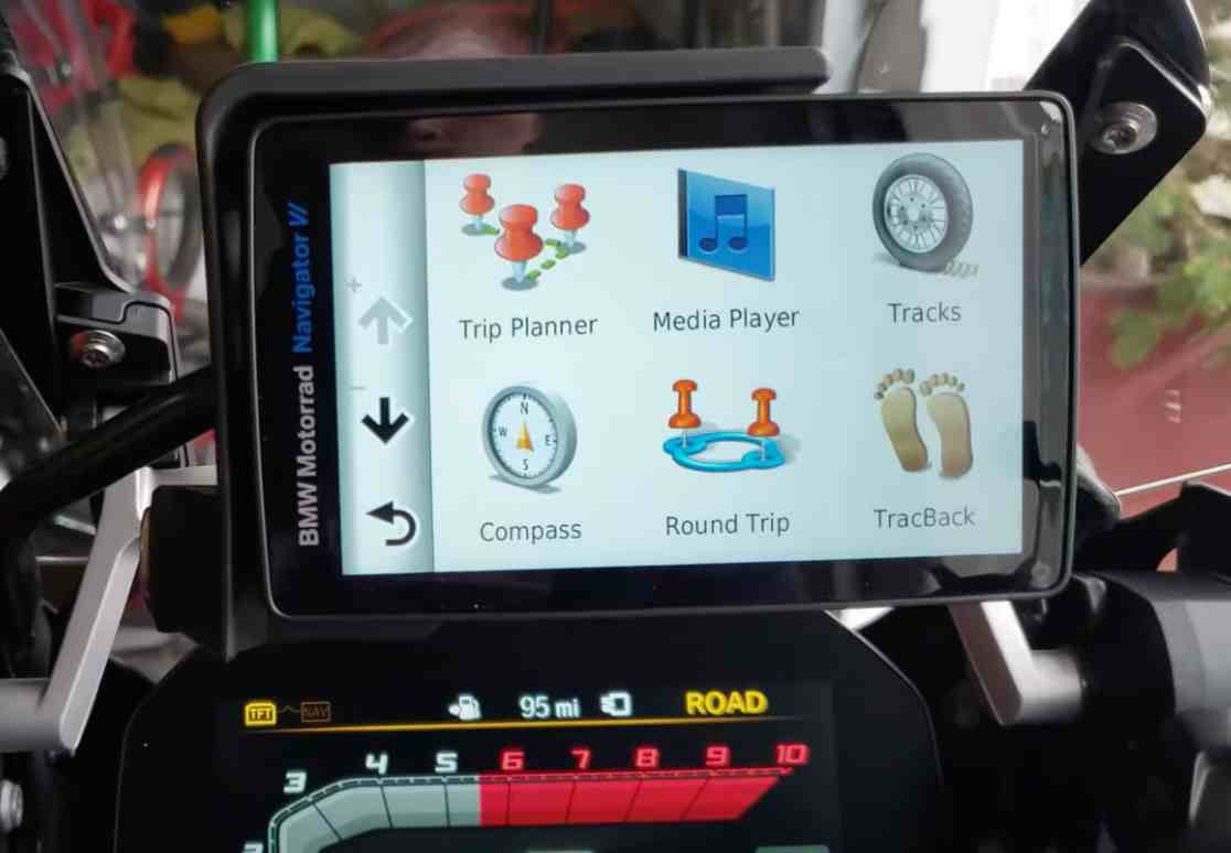 bmw-motorrad-navigator-vi-screen