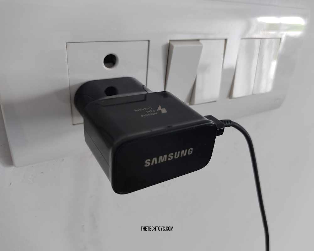 phone-not-charging-when-plugged-in