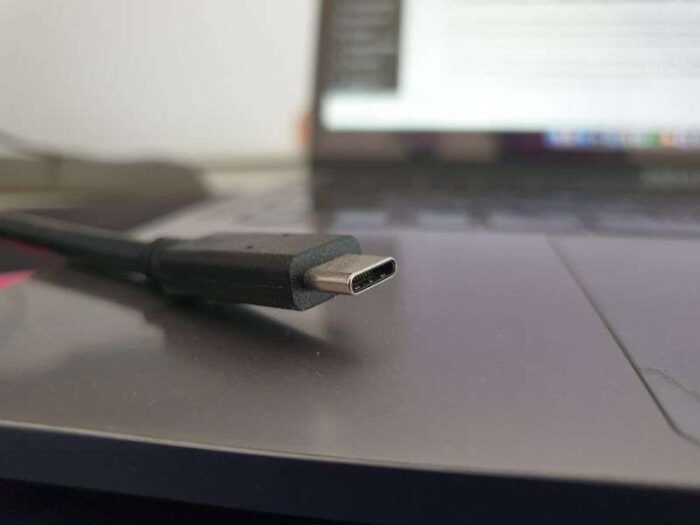 usb-type-c-thunderbolt-port-for-connecting-laptop-to-monitor