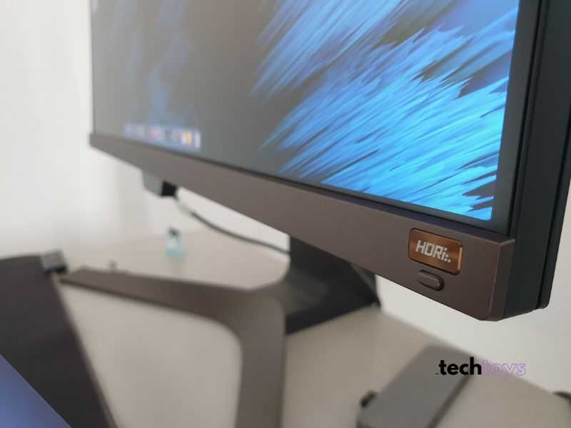 BenQ-EW2880U-4K-Monitor-Review-display